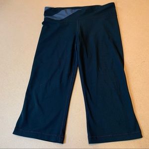 Under Armour All-Season Cropped Pants